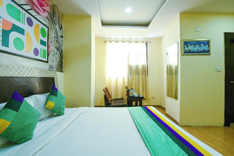 Treebo Green View, Noida image