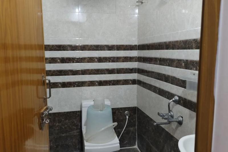 Hotel Radha Krishna image