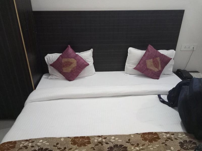 Hotel Ananta Inn image