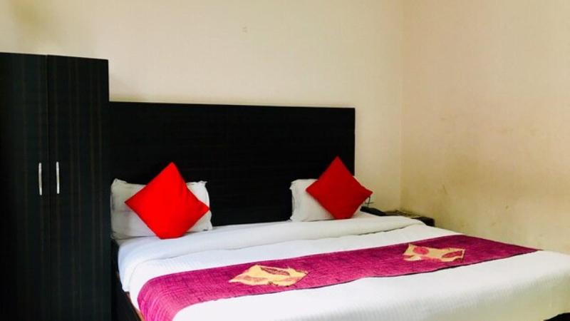 Hotel Ananta Inn image
