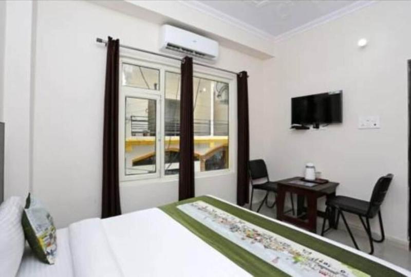 Hotel Ananta Inn image