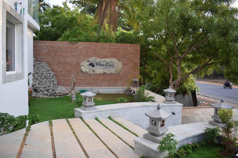 White Pearl Residency image