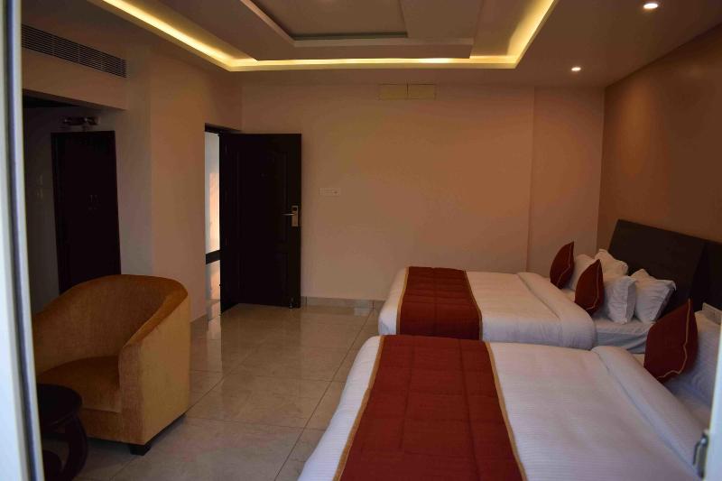White Pearl Residency image