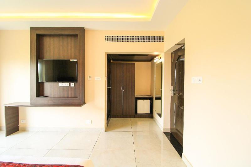 White Pearl Residency image