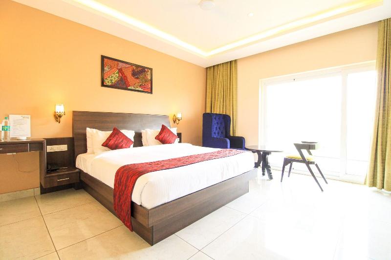 White Pearl Residency image
