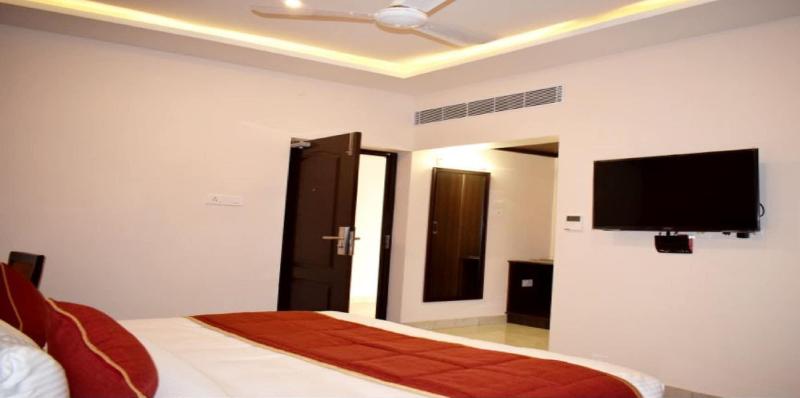 White Pearl Residency image