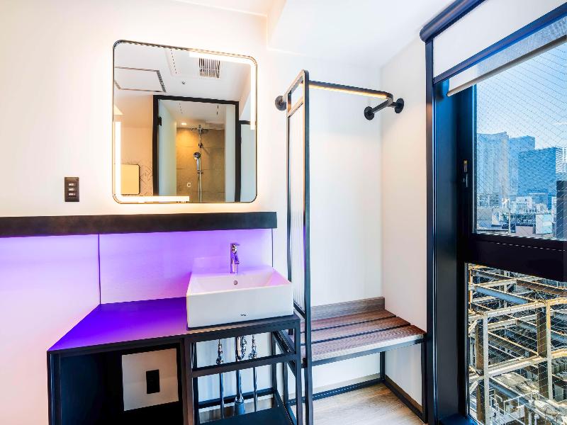 Yotel Tokyo Ginza image