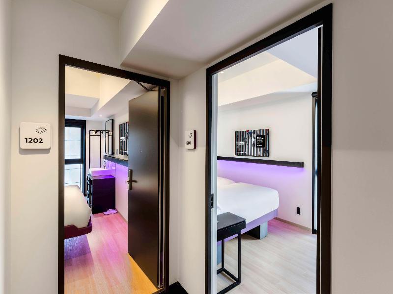 Yotel Tokyo Ginza image
