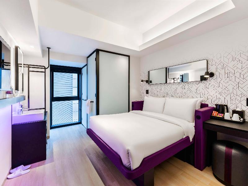 Yotel Tokyo Ginza image