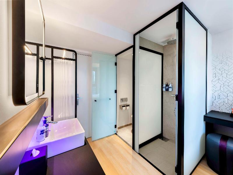 Yotel Tokyo Ginza image