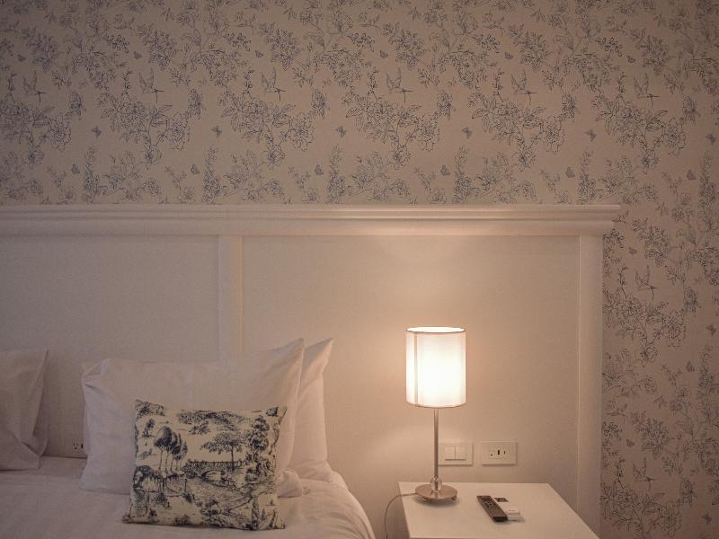 Parc Royale Suites image