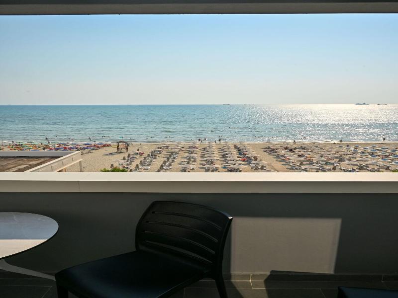 Adria Palace Hotel image