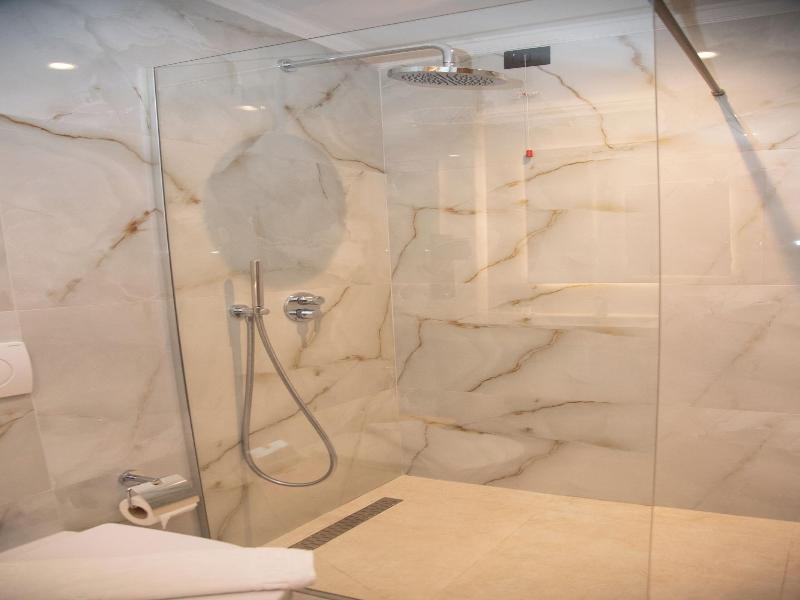 Adria Palace Hotel image