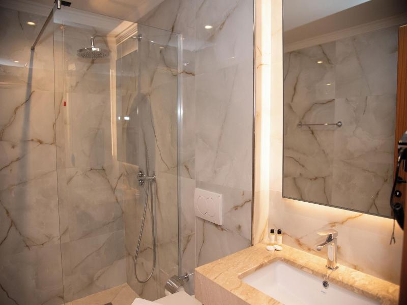 Adria Palace Hotel image