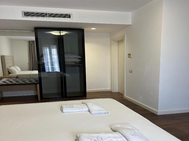 Adria Palace Hotel image