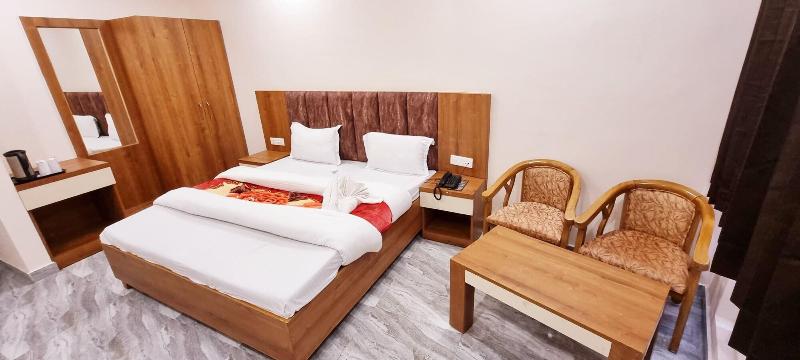 Hotel Daksh image