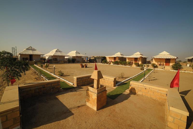 Lakhmana Desert Camp image