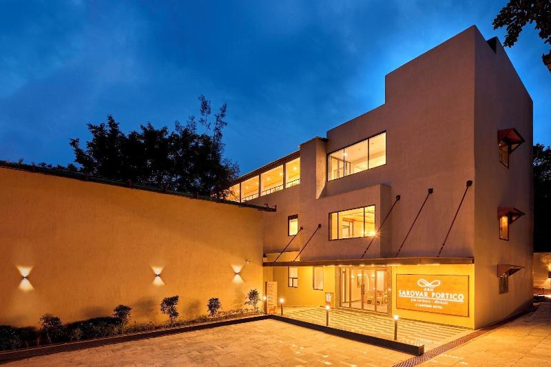 Abn Sarovar Portico Jim Corbett image