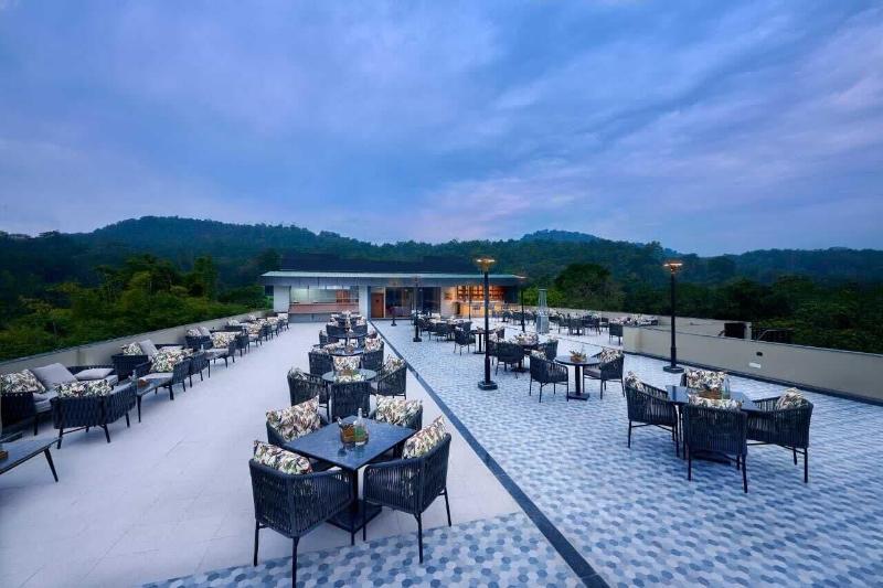 Abn Sarovar Portico Jim Corbett image