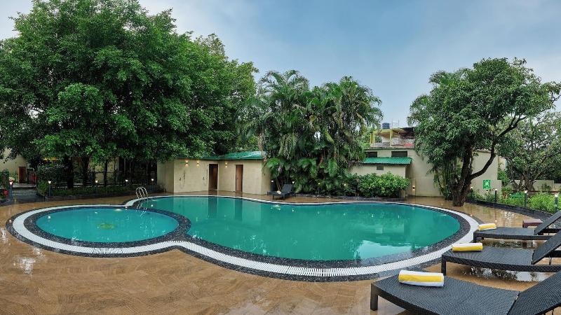 Abn Sarovar Portico Jim Corbett image