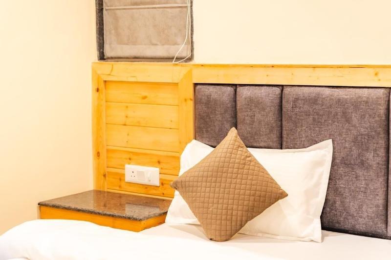 Hotel Winterfell Mussoorie image