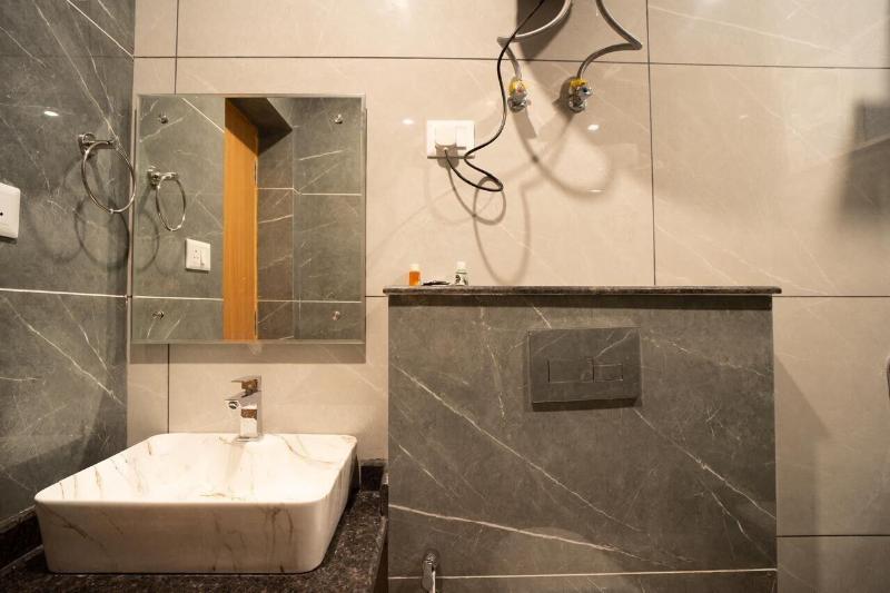 Hotel Winterfell Mussoorie image