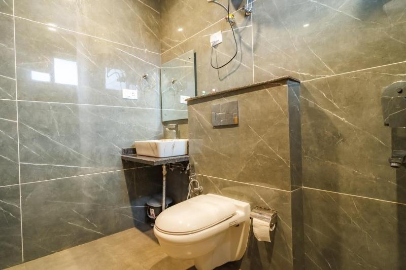 Hotel Winterfell Mussoorie image