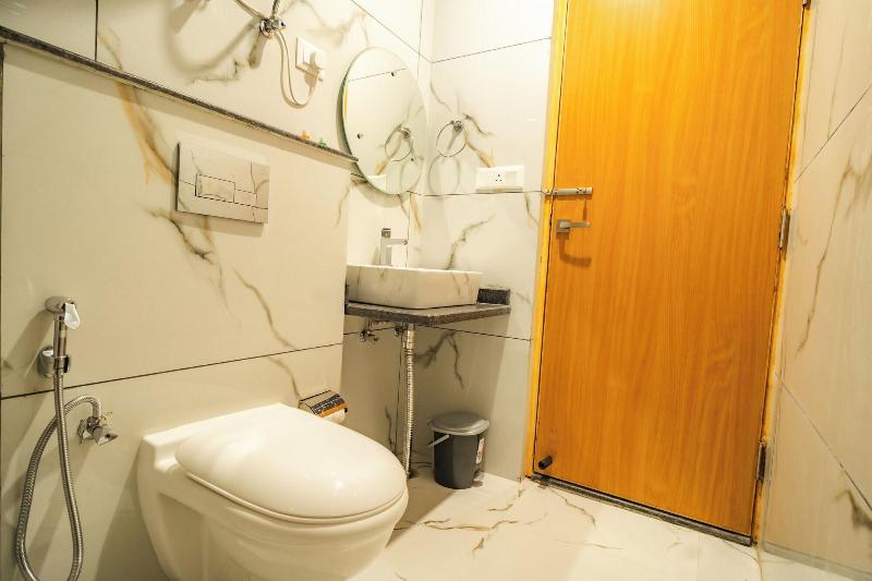 Hotel Winterfell Mussoorie image