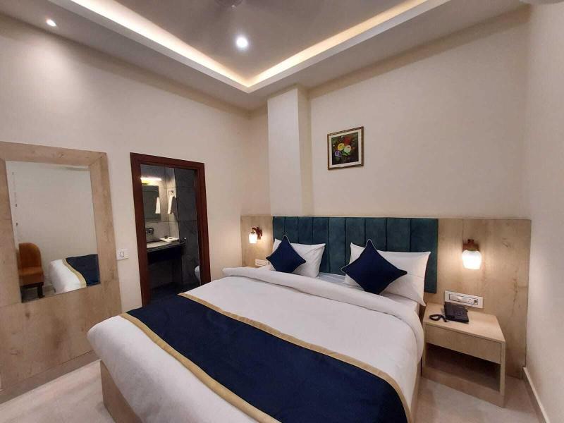 Hotel Dreamland Inn image