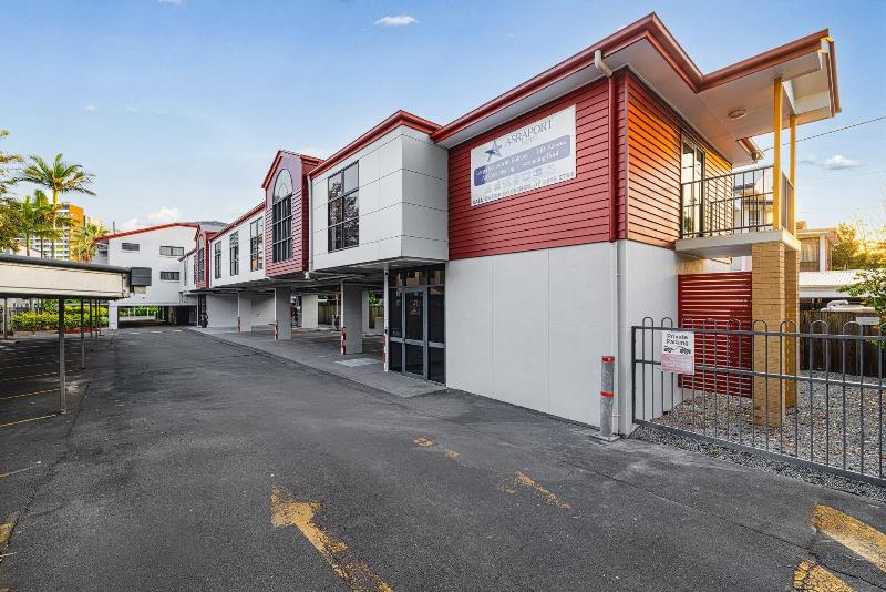 Asraport Motel image