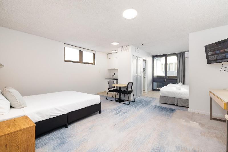 Asraport Motel image
