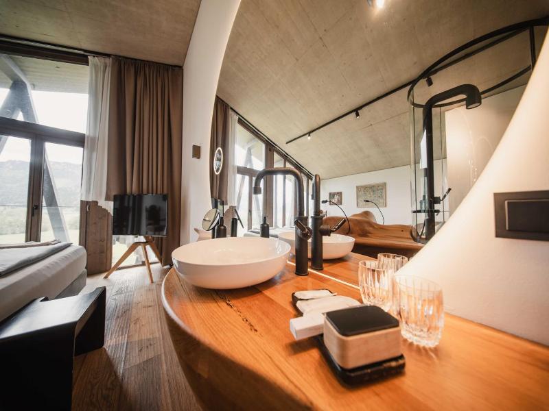 Boutique Hotel Lartor image