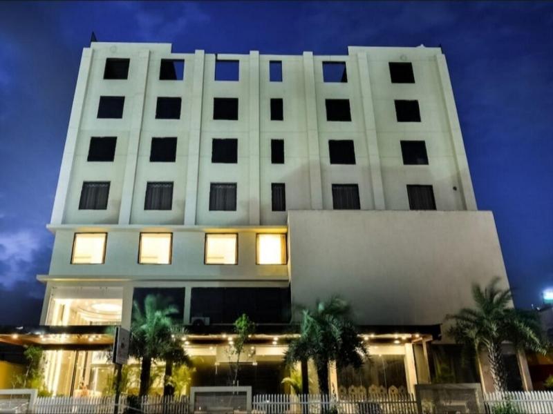 Hotel Royal Akshayam image