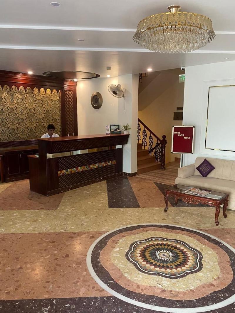 Hotel Maple Ridge image