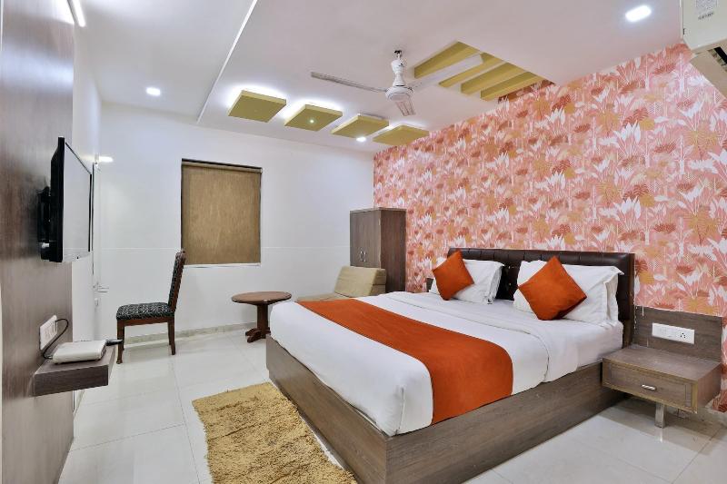 Hotel Jaunt Safari image