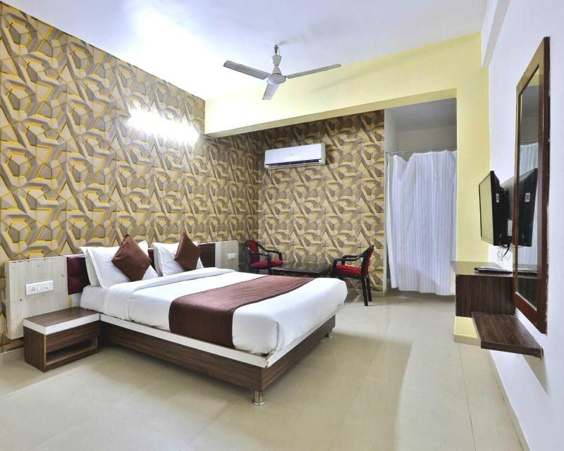 Hotel Jaunt Safari image