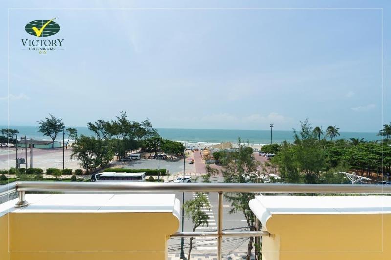 Victory Hotel — general view