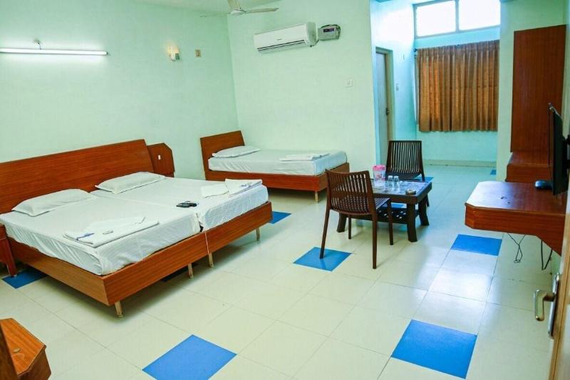 Hotel Jeyasakthi image