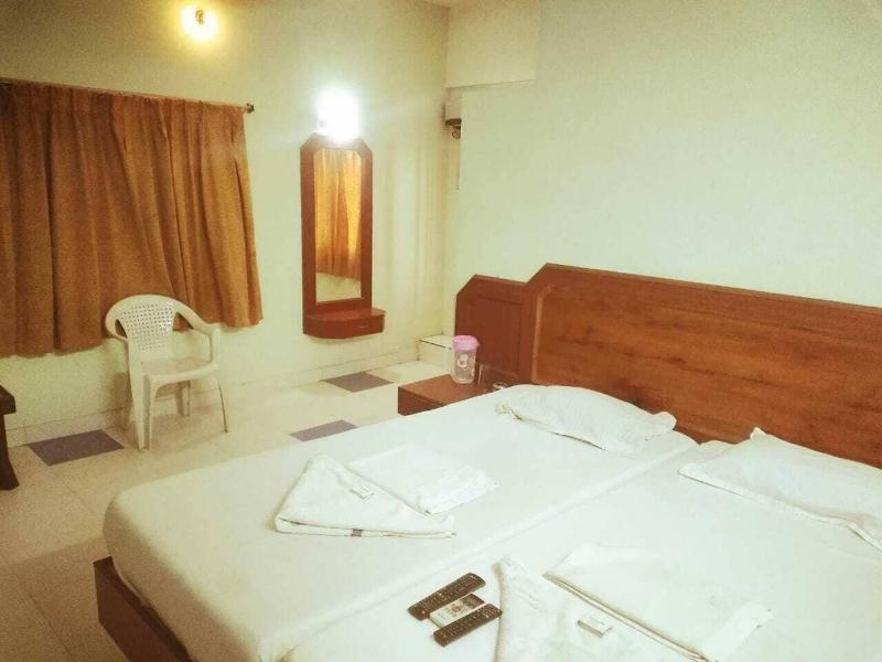 Hotel Jeyasakthi image