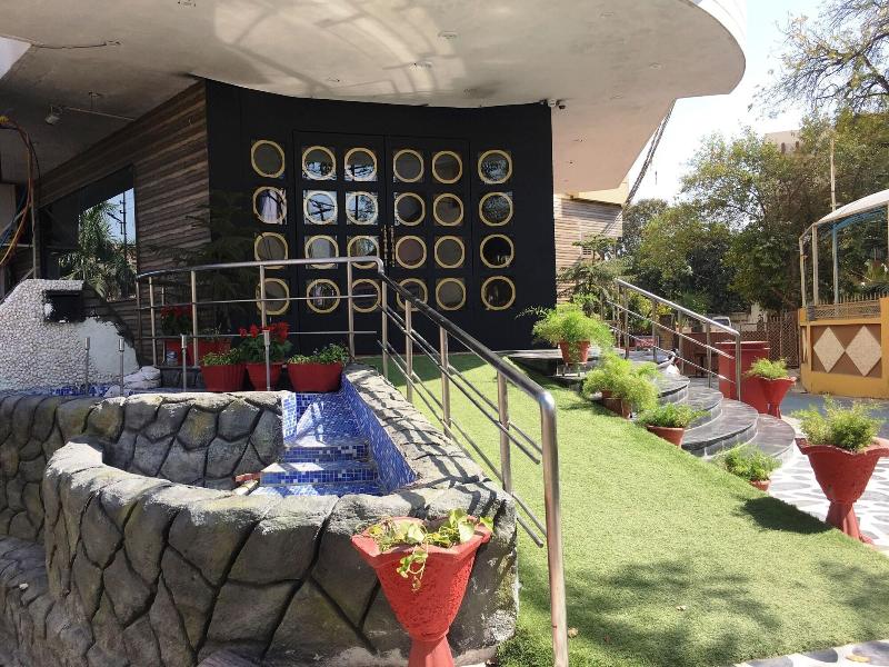 Hotel K3 Club Residency image