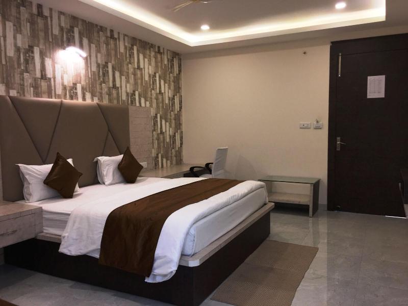 Hotel K3 Club Residency image