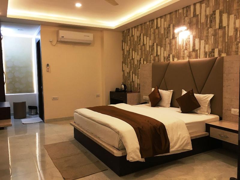 Hotel K3 Club Residency image