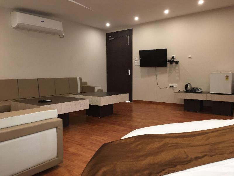 Hotel K3 Club Residency image