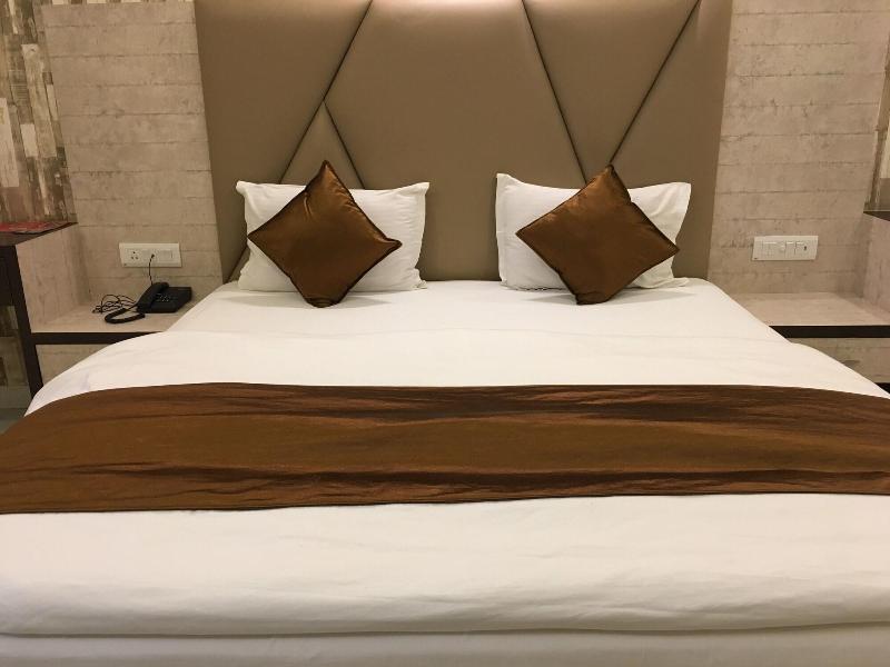 Hotel K3 Club Residency image