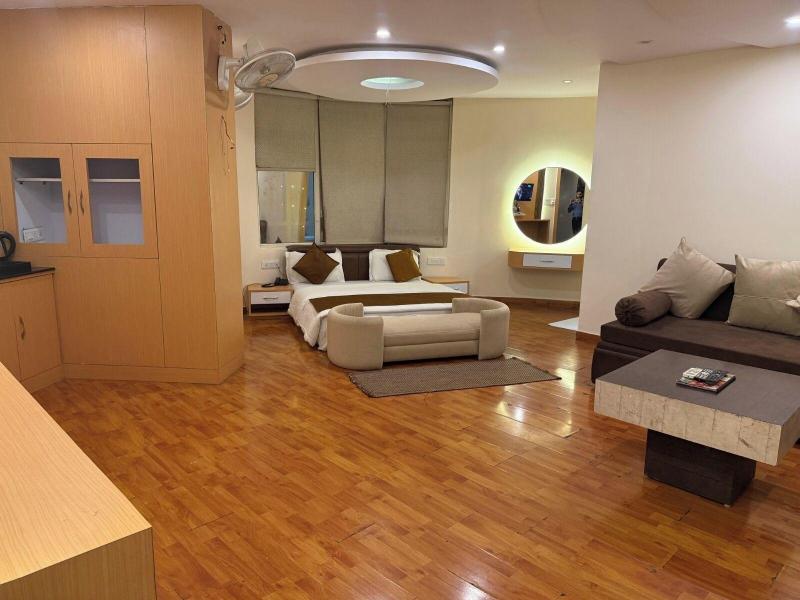 Hotel K3 Club Residency image