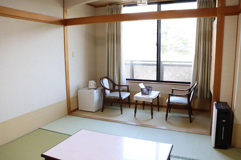 Suzuranso image