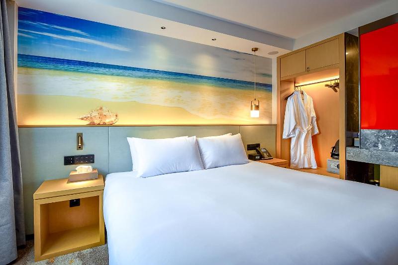 Aurea Hotel Perth Kings Park image