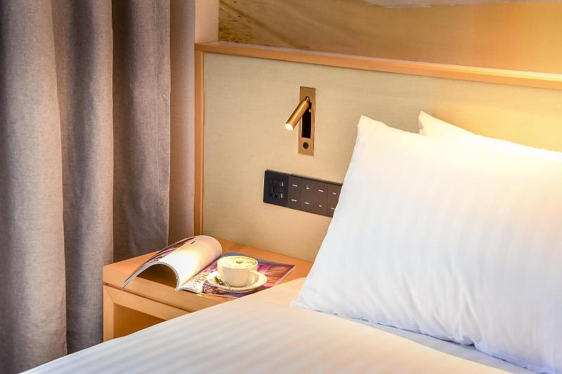 Aurea Hotel Perth Kings Park image