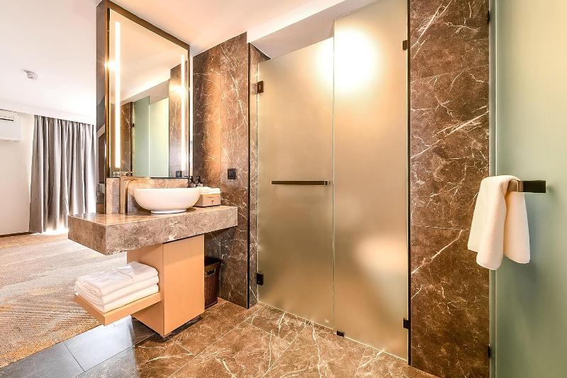 Aurea Hotel Perth Kings Park image
