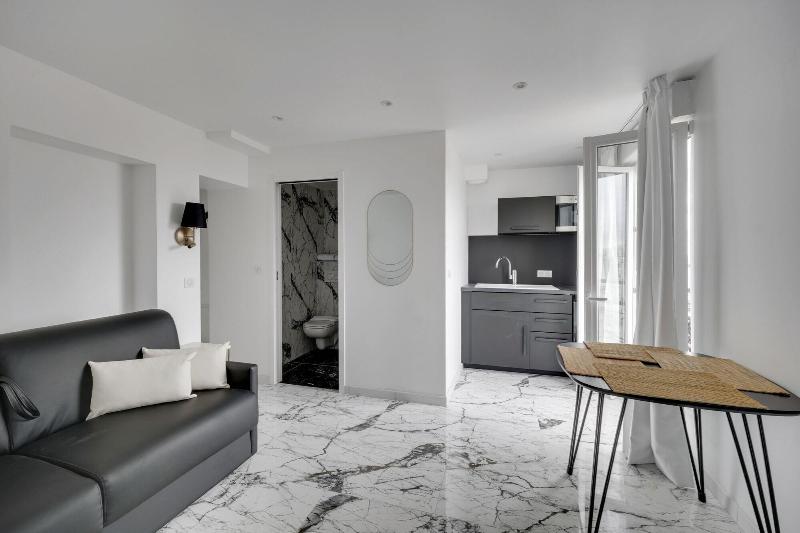 Le Bellevue image